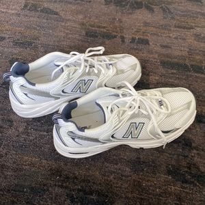 Women’s New Balance 530s